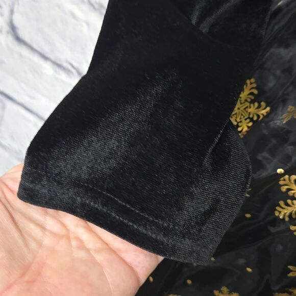 Big Girls Black Velvet & Gold Snowflake Tulle Holiday Dress Fit & Flare Festive - Picture 8 of 10